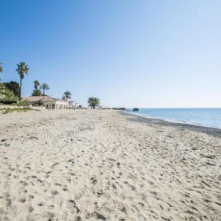 ムンロッチ・ダル・カムMistral Seafront Up. Vistas Al Marアパートメント エクステリア 写真