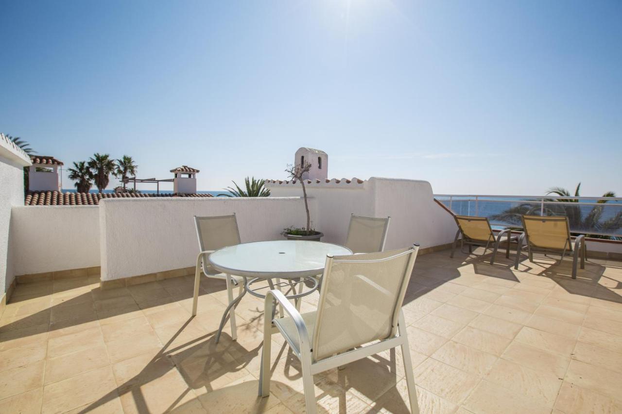 ムンロッチ・ダル・カムMistral Seafront Up. Vistas Al Marアパートメント エクステリア 写真